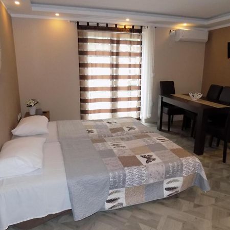 Apartman Bogic Golubac Buitenkant foto